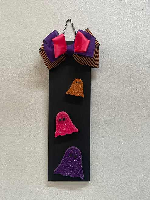 3 Ghosts - 18" x 6" Rectangle (bow included)